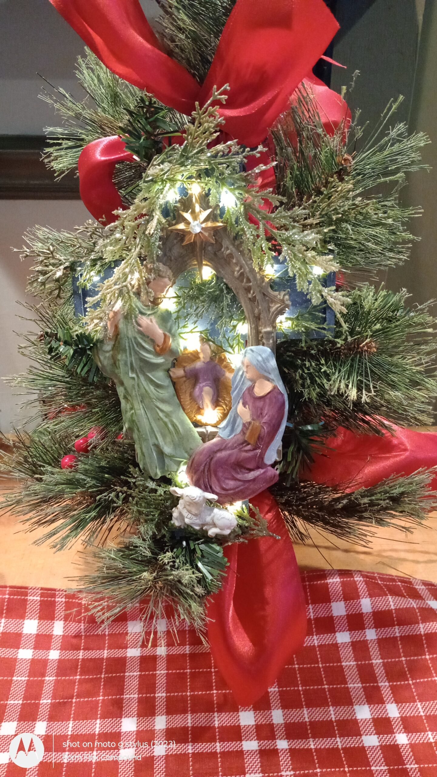 ***LIMITED QUANTITY*** Cross with Form Flex Compound castings and two bags of Form Flex Compound. - Image 3